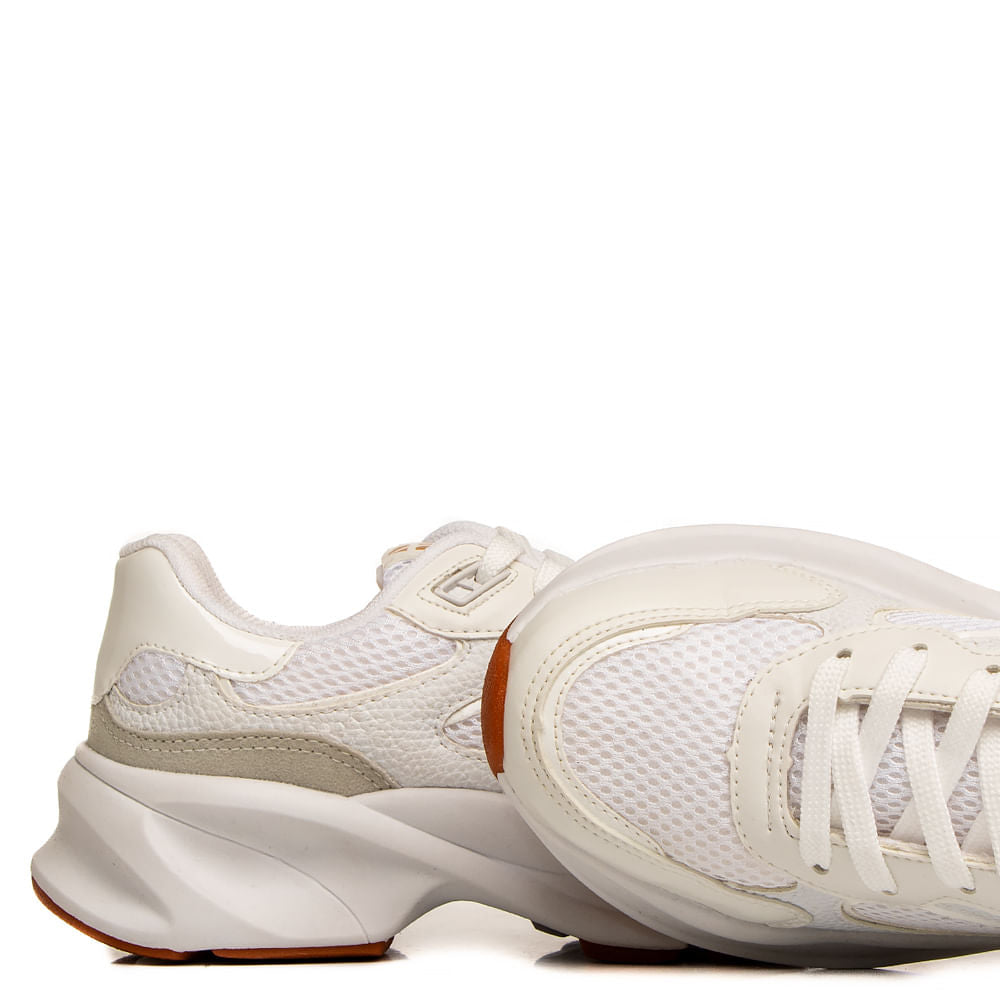 Tênis Branco Jogging Recortes