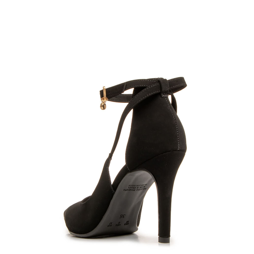 Scarpin Preto Nobuck Comfort Pingente