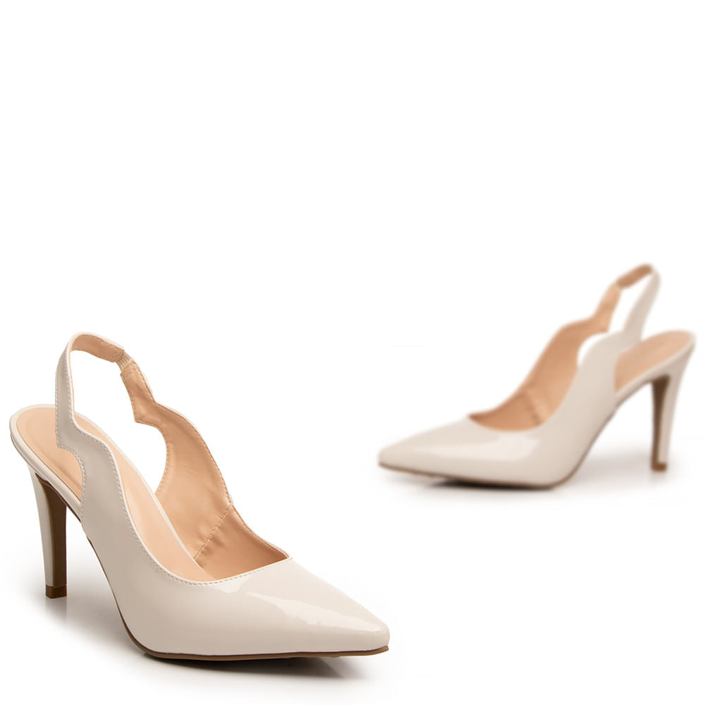 Scarpin Slingback Off White Verniz Recorte
