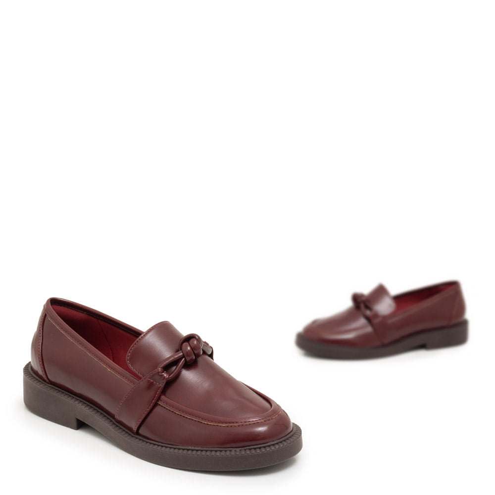 Mocassim Nó Monocromático Bordo