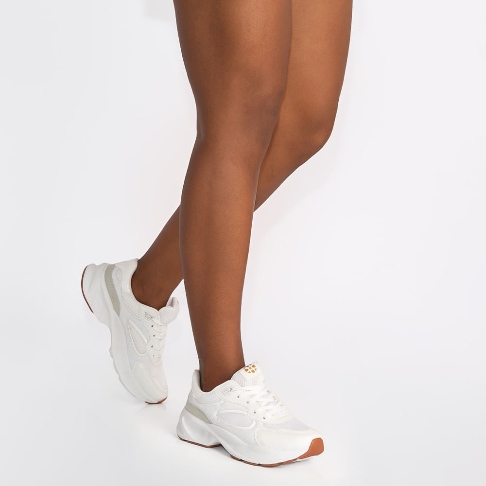 Tênis Branco Jogging Recortes